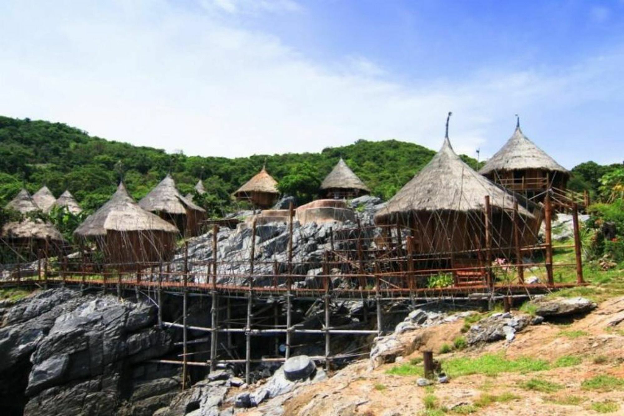 Paree Hut Resort Ko Si Chang Exterior photo