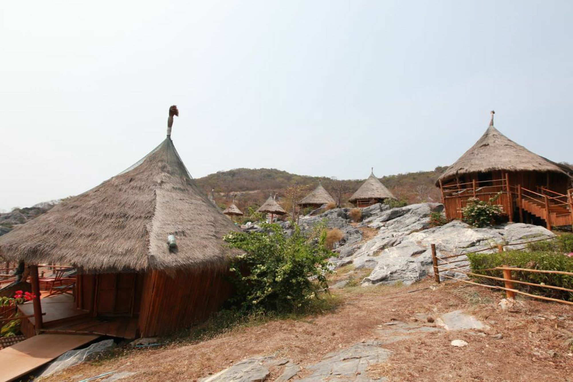 Paree Hut Resort Ko Si Chang Exterior photo